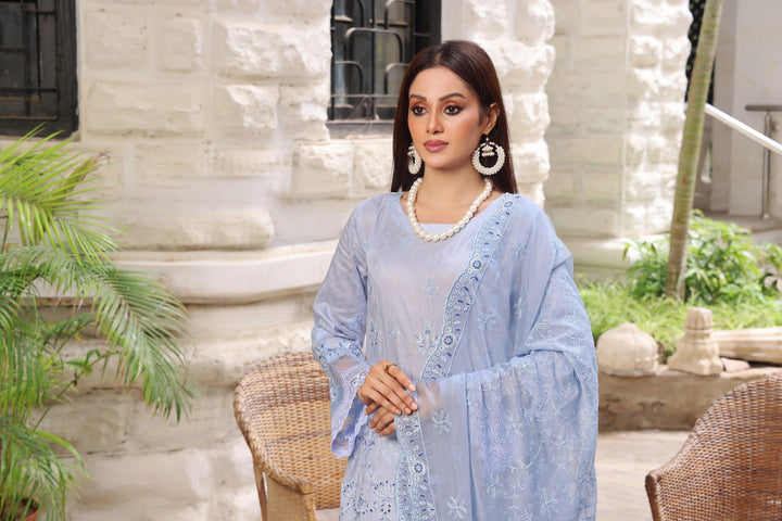 3 PIECE - EMBROIDERED JACQUARD LAWN SUIT - PAK FABRICS