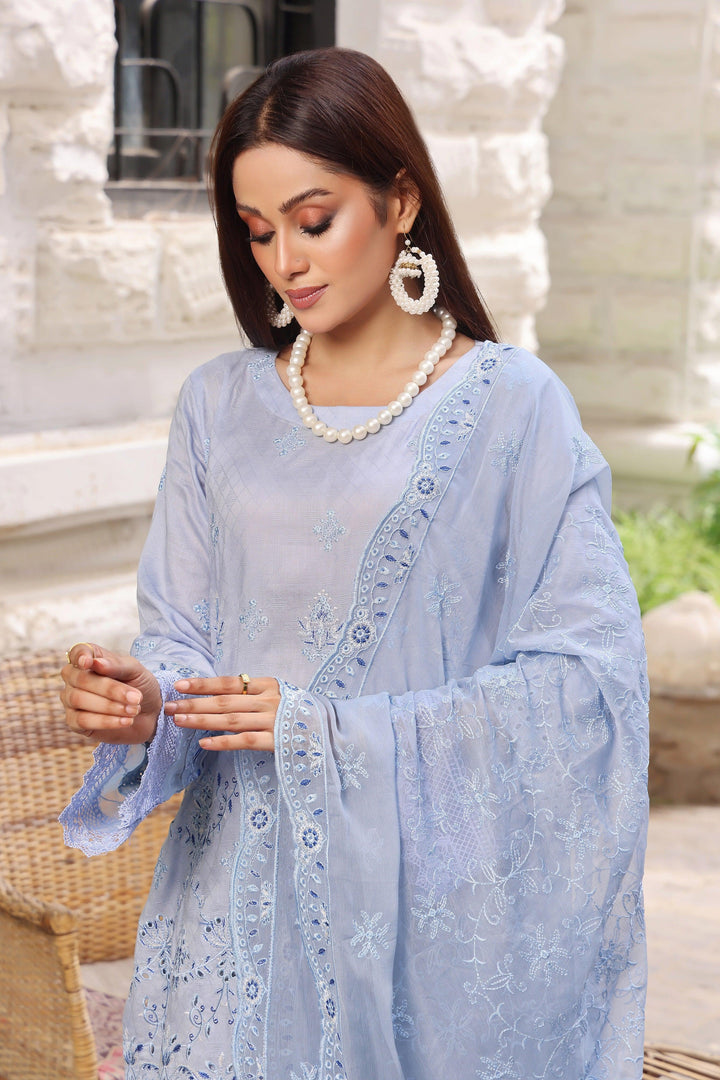 3 PIECE - EMBROIDERED JACQUARD LAWN SUIT - PAK FABRICS