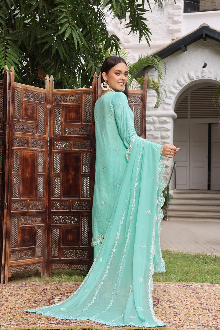 3 PIECE - EMBROIDERED JACQUARD LAWN SUIT - PAK FABRICS